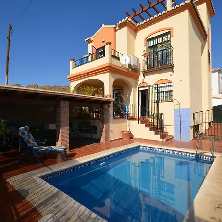 Villa Claudia Canovas