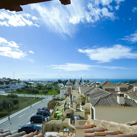 Claudia Canovas Villa *